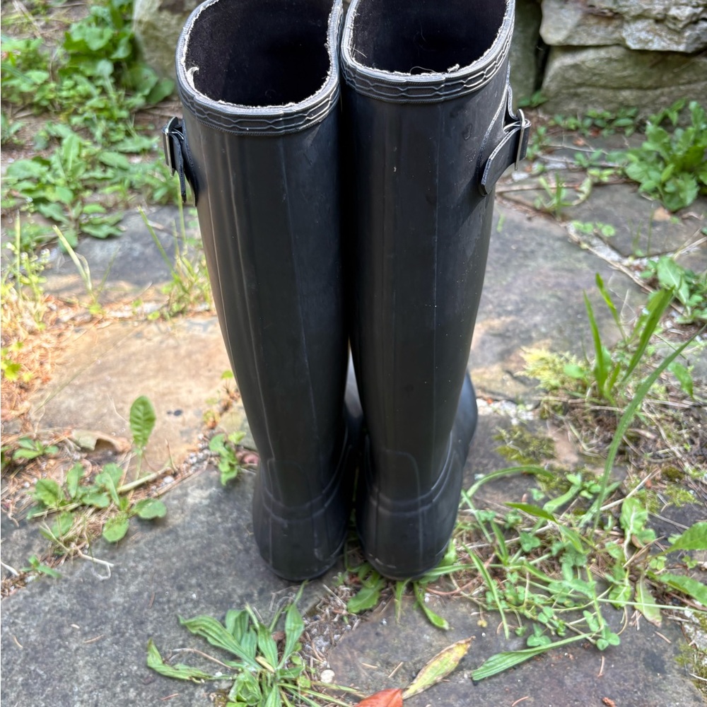 Hunter Classic Waterproof Tall Rain Boots - Picture 3 of 5